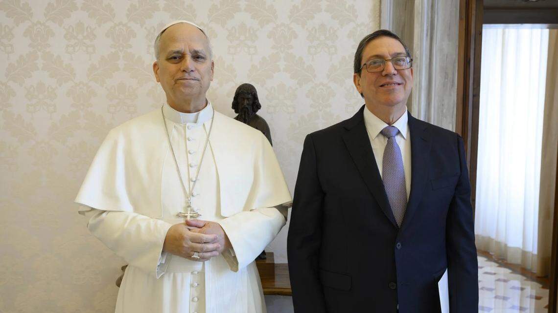 Cuba says it will release 51 prisoners