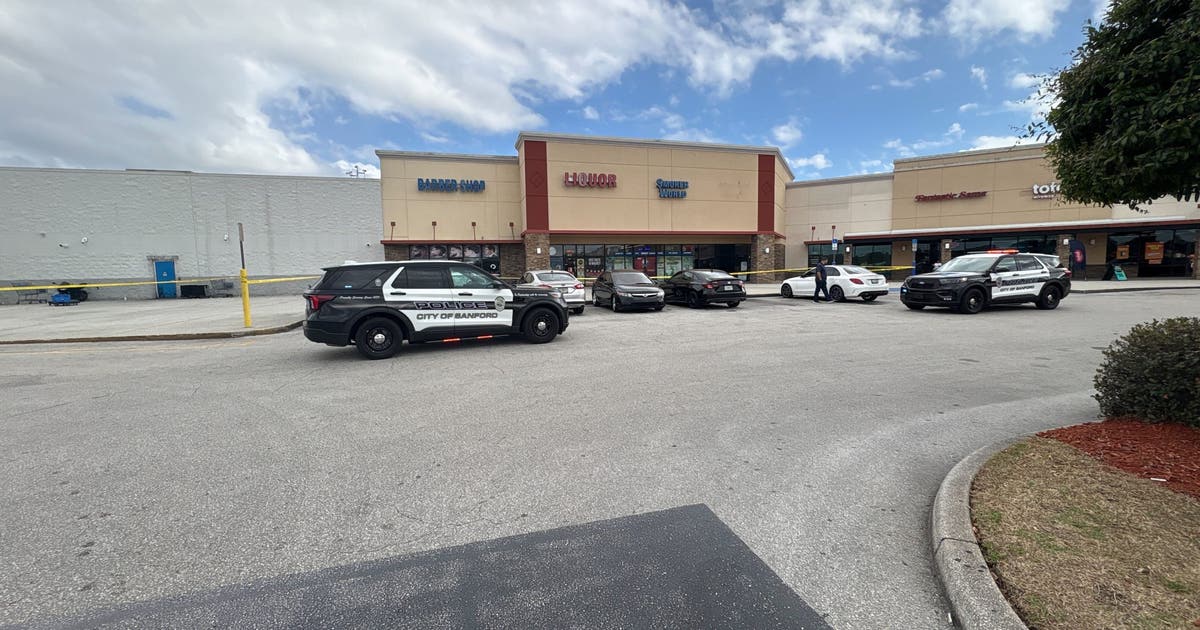 2 injured in shooting outside Sanford barbershop, police say