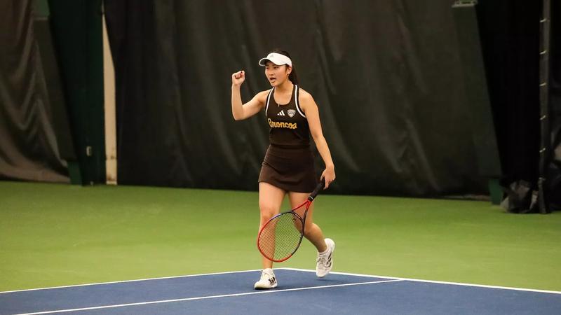 Women's Tennis Opens MAC Play Hosting Miami on Sunday