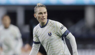 Reign open the season with weather-delayed 2-1 road win over the Orlando Pride