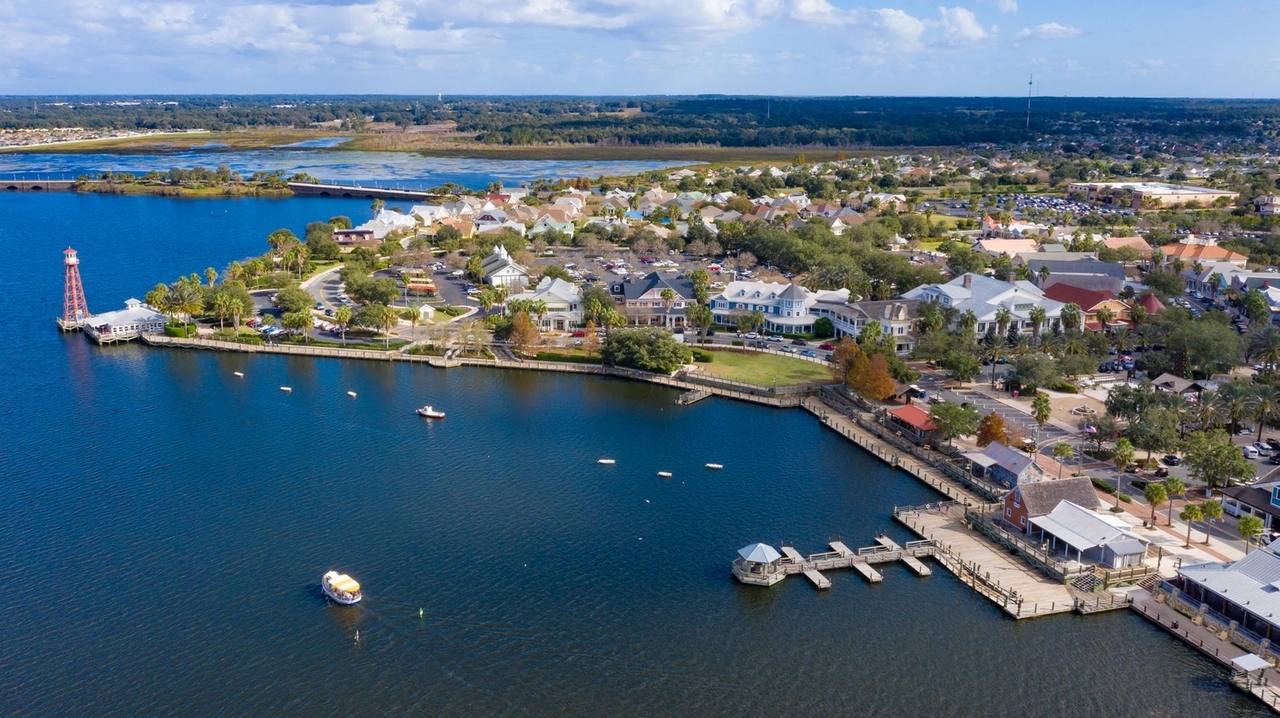 Retired Long Islanders find paradise in The Villages, Florida