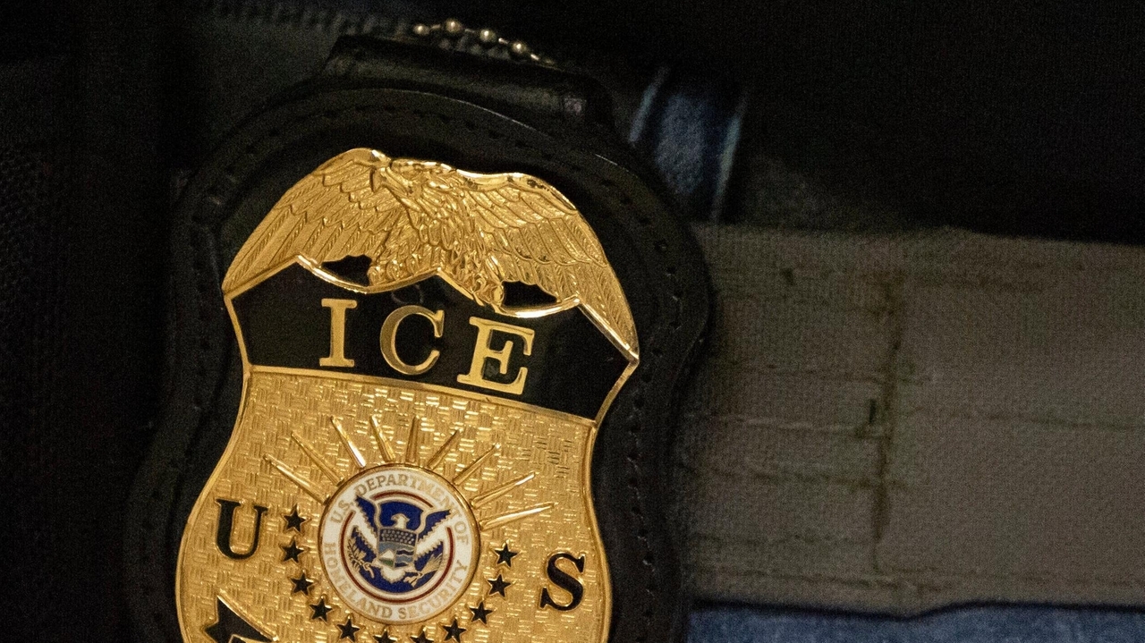 A teen Mexican migrant dies in a Florida jail holding ICE detainees