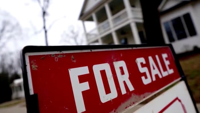 Mortgage rates climbing again and Zillow lawsuit dropped