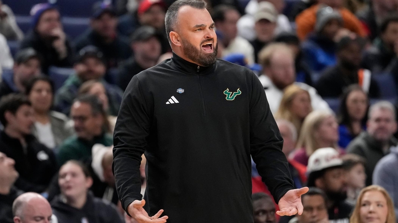 Providence brings in Bryan Hodgson from South Florida as men's basketball coach