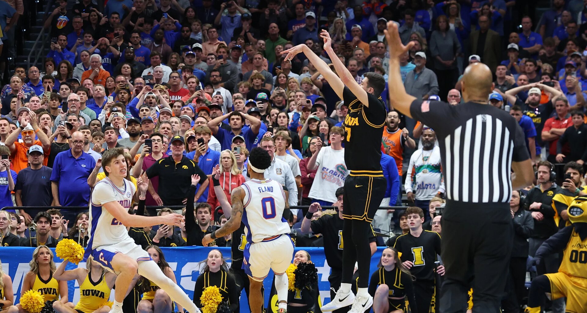 Iowa basketball stuns defending champion Florida