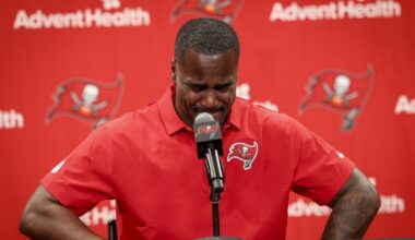 Buccaneers linebacker Lavonte David is retiring after 14 seasons with Tampa Bay