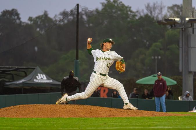 Jacksonville Battles Through Elements, Edges Bethune-Cookman 4-3 in Return Home