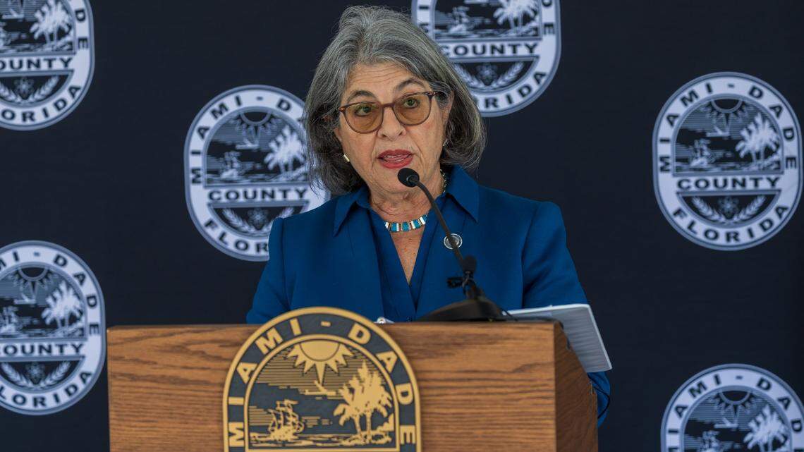 Miami-Dade County mayor warns against backroom Castro deal
