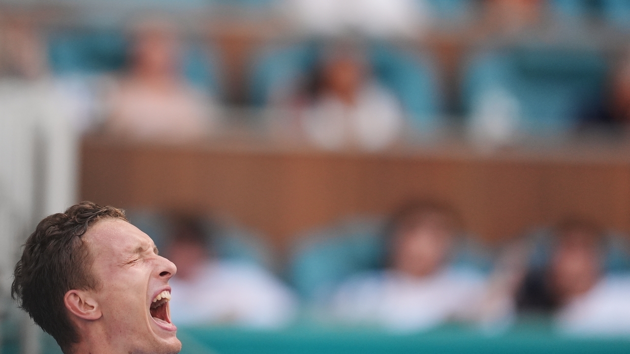 Lehecka routs Fils to reach the Miami Open final and will play for his biggest ATP title