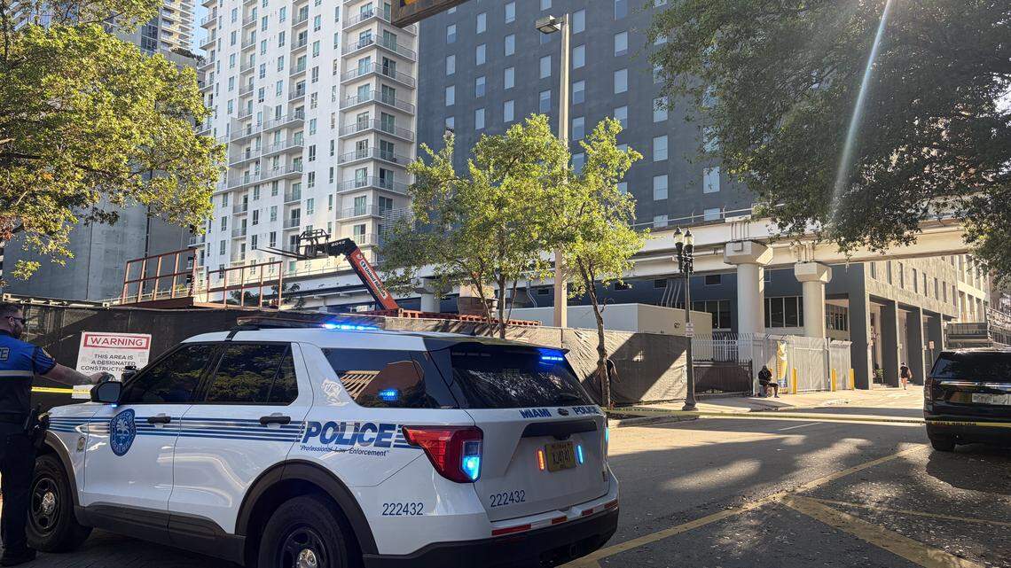 Miami police shoot man near Bayfront Park before Ultra