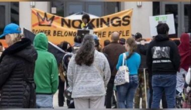Hundreds participate in Jacksonville ‘No Kings’ rally against Trump administration