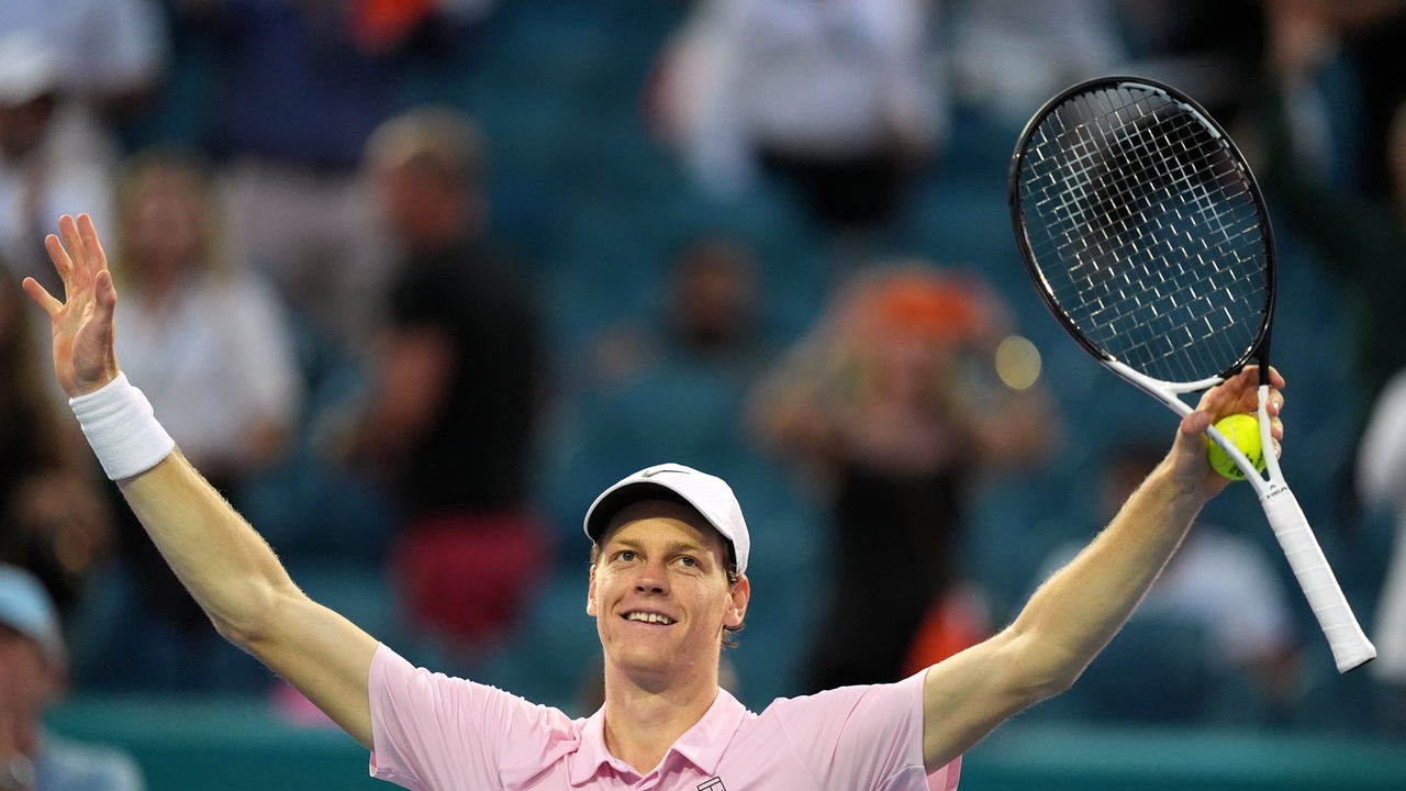 Sinner follows Sabalenka's lead with a 'Sunshine Double,' beating Lehecka in Miami Open final