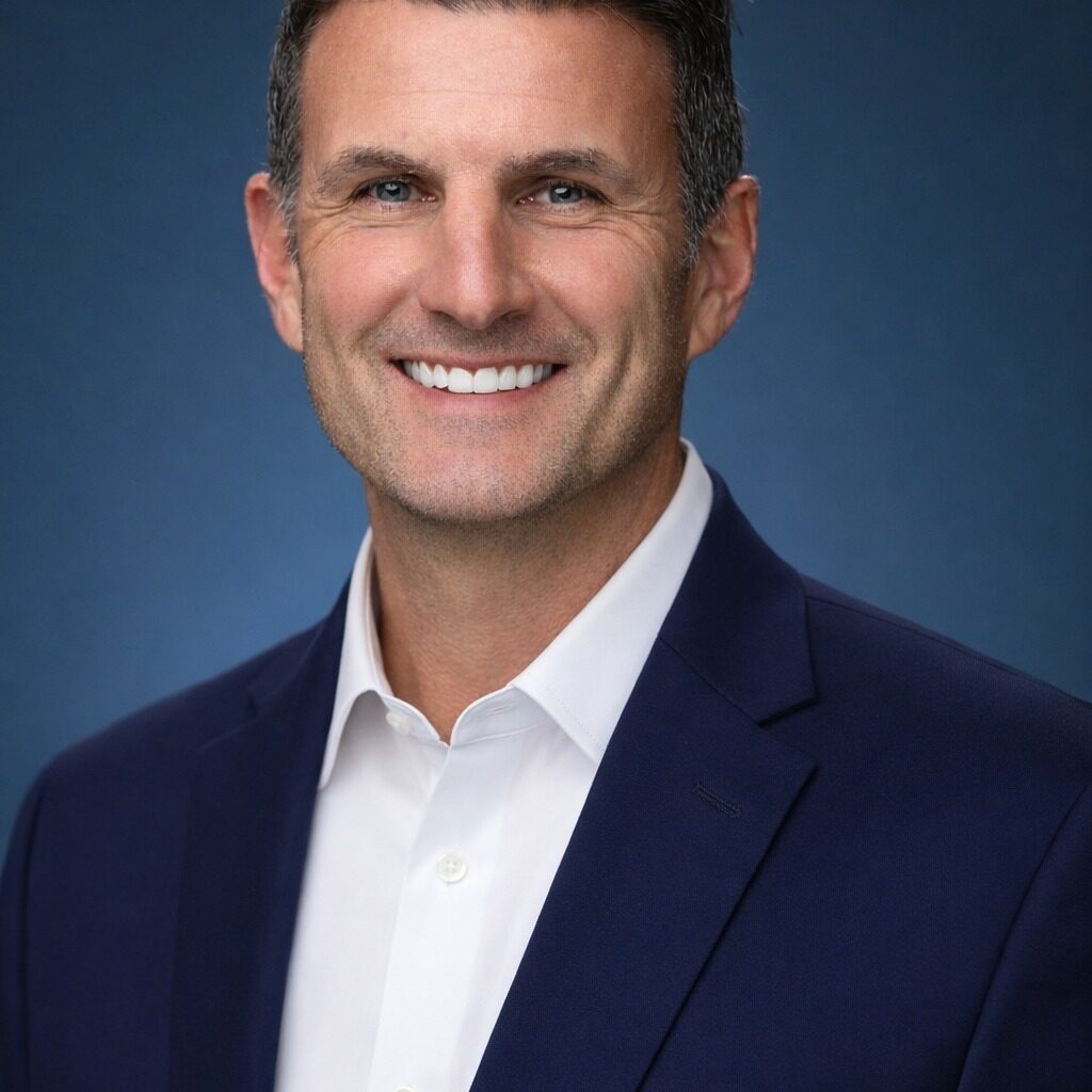 Scott Eoff has received the distinguished RE/MAX Chairman’s Club Award, presented to high-achieving agents for their trust, professionalism and service to buyers and sellers. He also receive two regional awards.