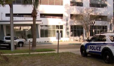 2 women found unresponsive, 1 dead in Downtown Orlando