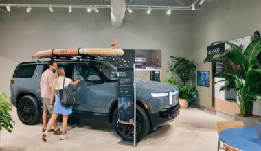 Uber and Rivian plan self-driving cars for Miami