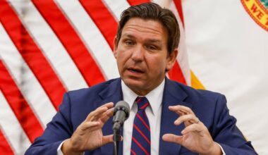 Lawmakers send ‘union-busting’ bill to Gov. DeSantis