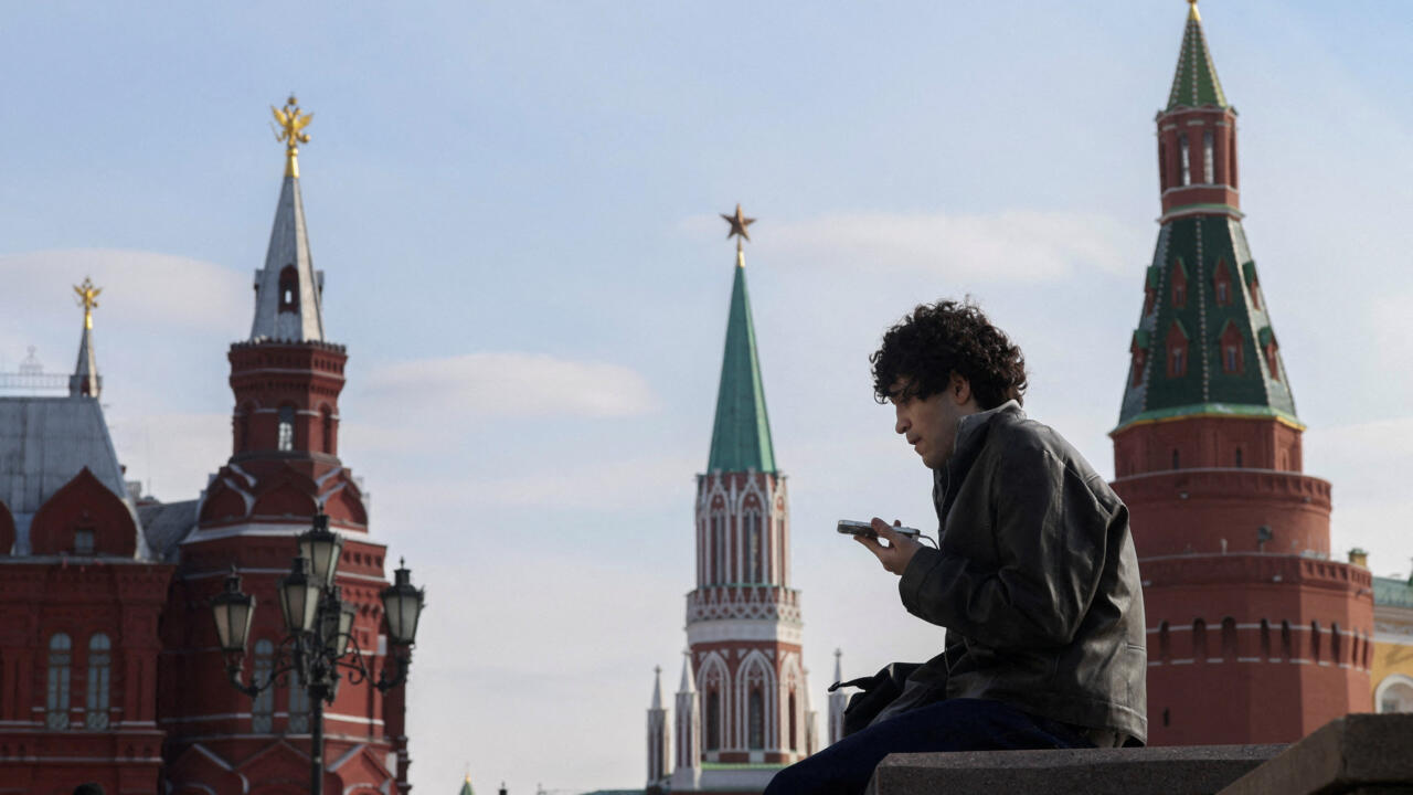 Moscow and St Petersburg internet blackouts raise fears of Kremlin surveillance