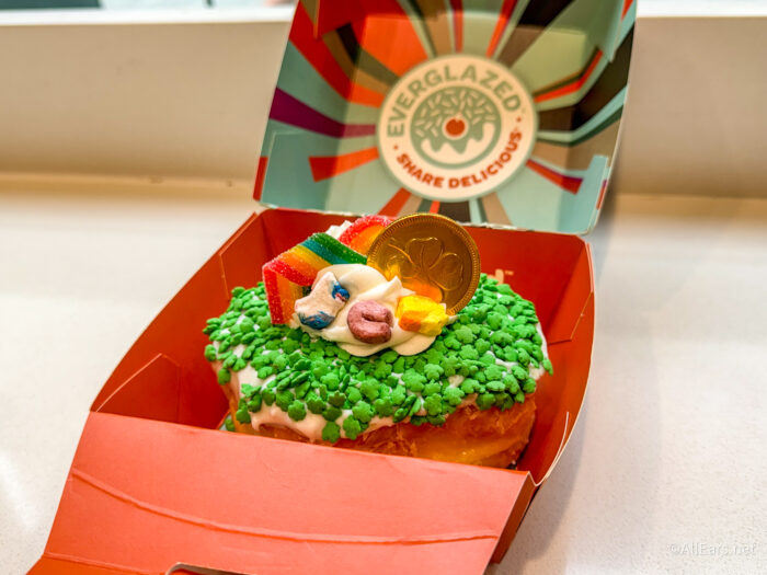 REVIEW: We're Begging This Disney Springs Donut to Stay Around ALL Year Long (Pretty Please!)