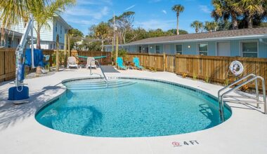 Hotel Palms to expand with purchase of adjacent Salt Air Inn and Suites