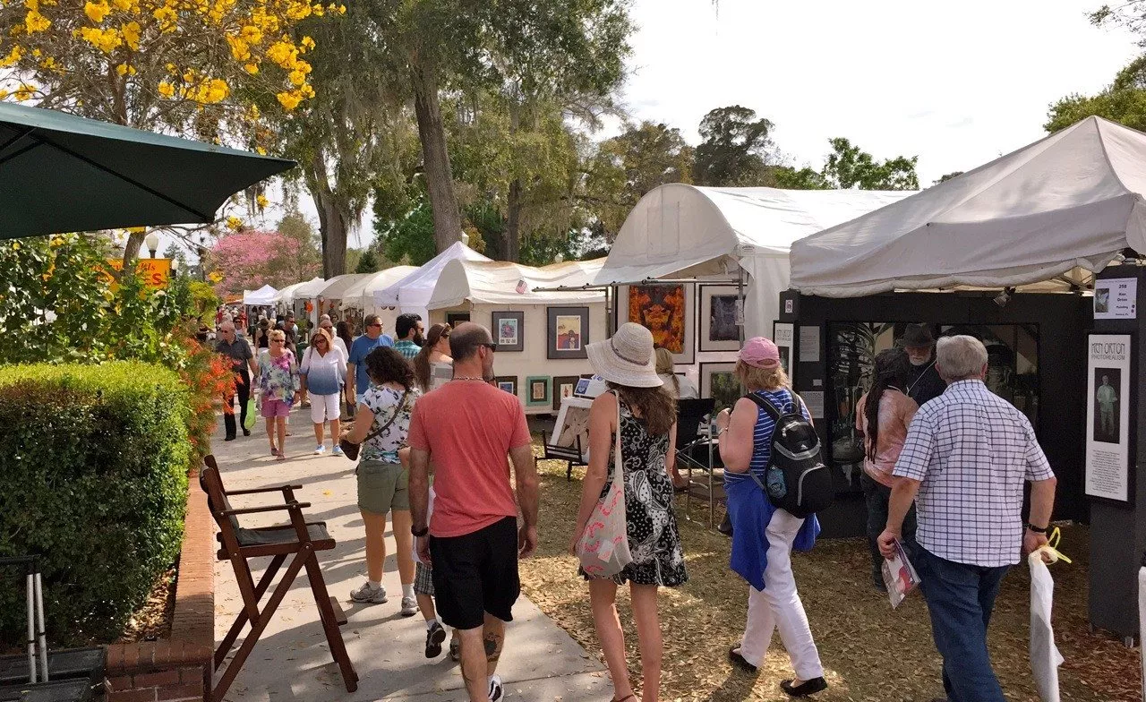 Stroll through Winter Park this weekend to enjoy the Sidewalk Art Festival