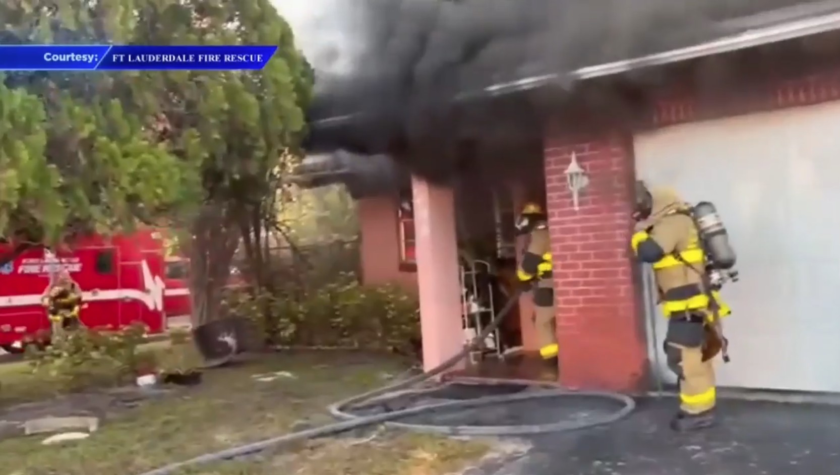 2 rescued from burning Fort Lauderdale home; homeowner says brother lit candles - WSVN 7News | Miami News, Weather, Sports