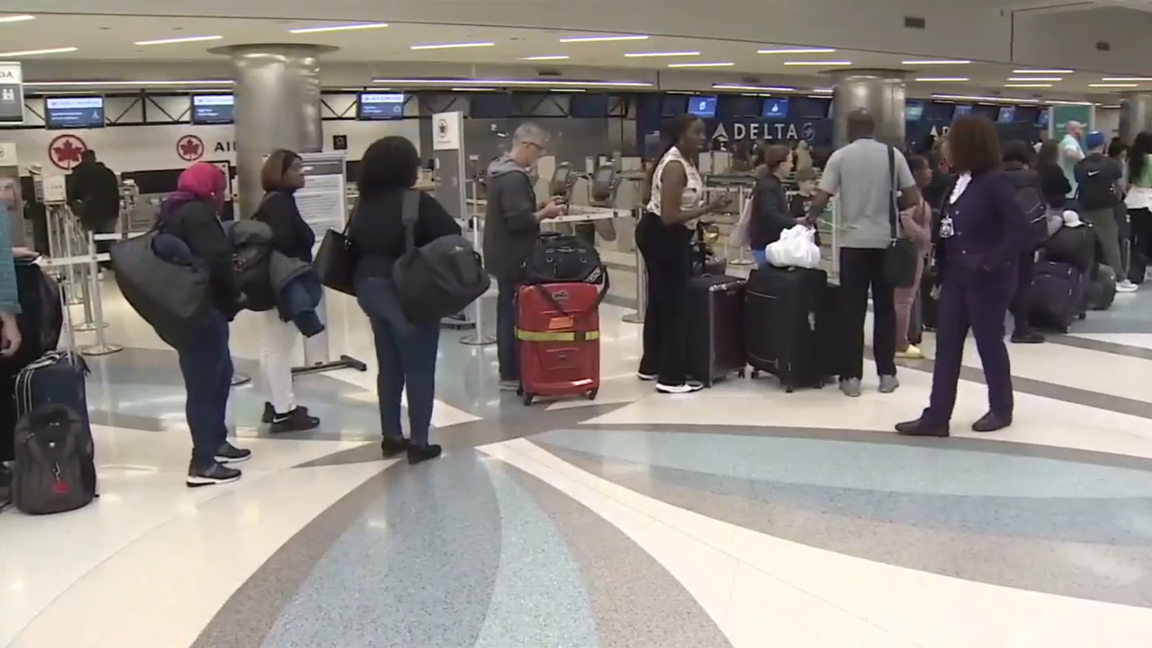 Delays, cancellations linger at local airports due to stormy weather on East Coast, snarling travel plans - WSVN 7News | Miami News, Weather, Sports
