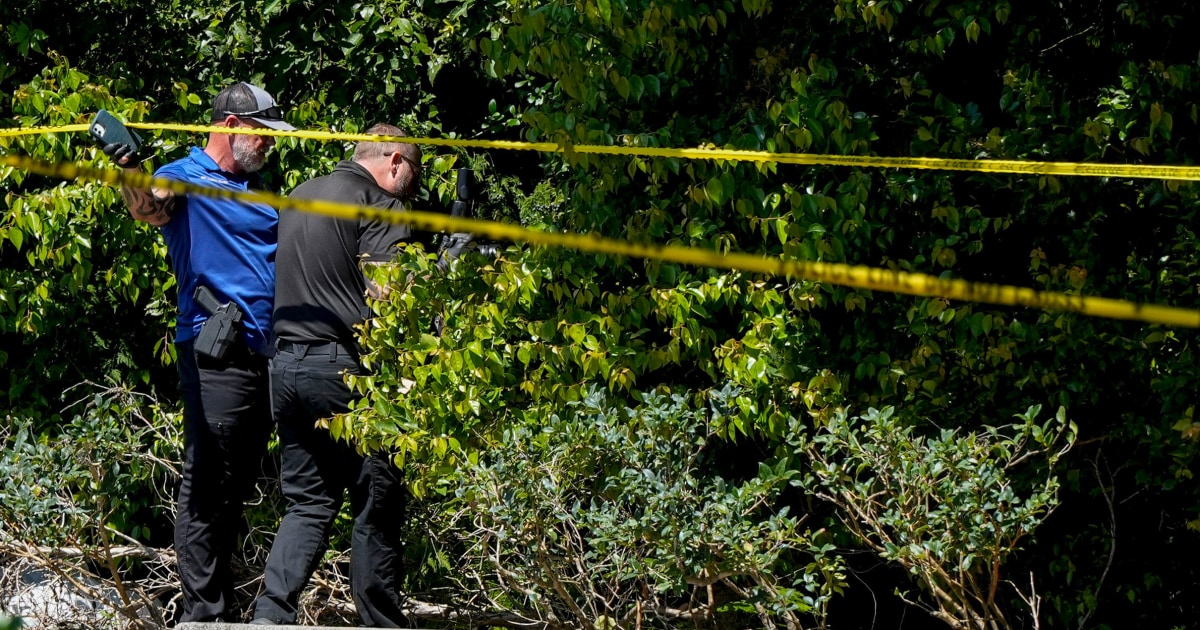 Florida man who allegedly shot and killed wife and wife's lover still at large, police say