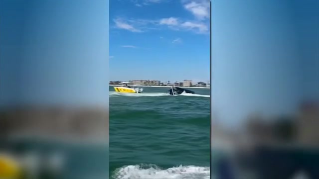 11 rescued after rough waves flip pontoon boat off Fort Myers Beach; 2 hospitalized - WSVN 7News | Miami News, Weather, Sports