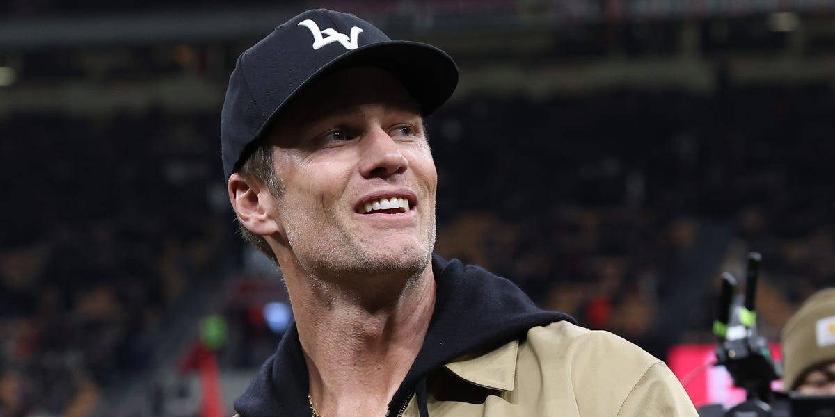 Fans Say Tom Brady's New $150 Million Miami Mansion Looks Like a "Parking Garage"