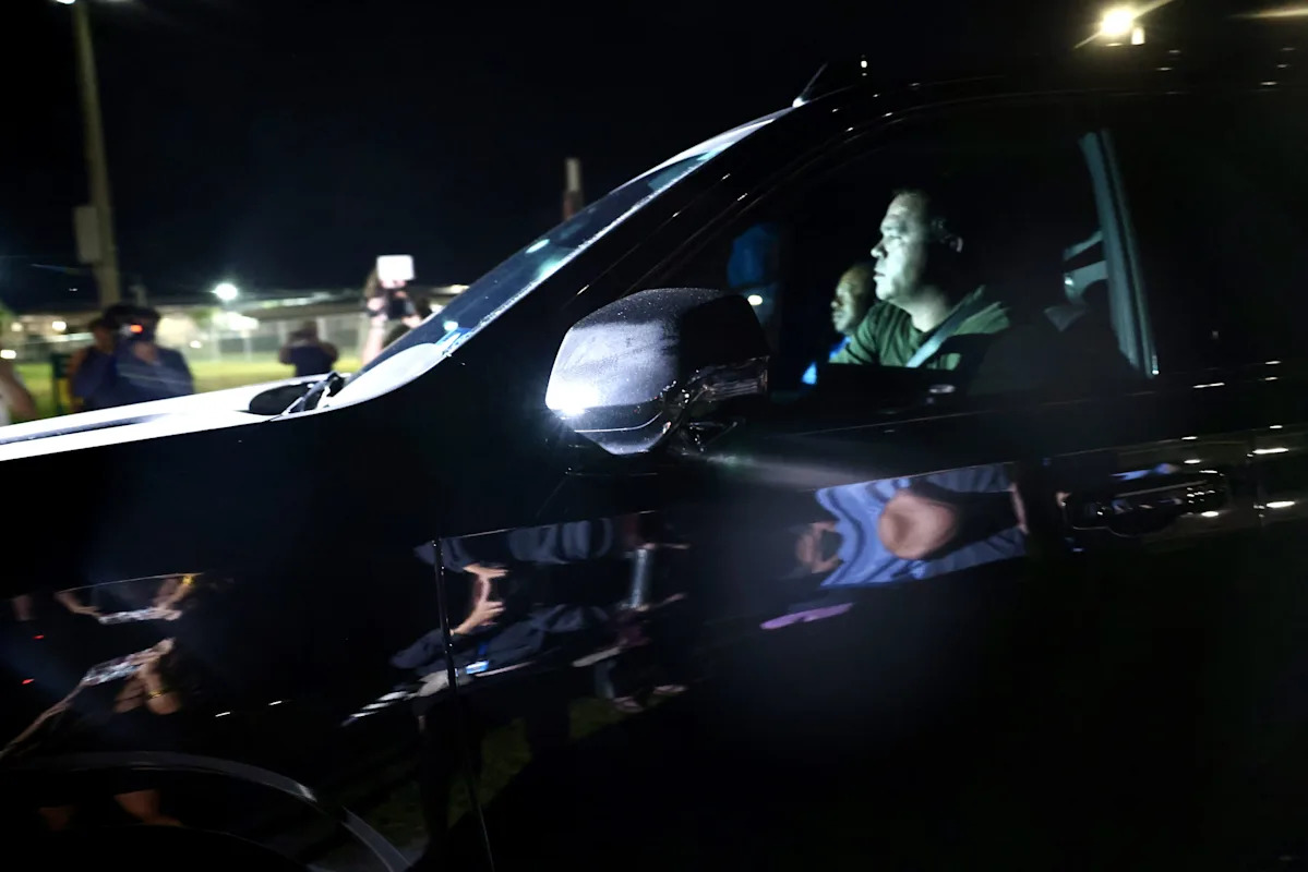 Tiger Woods released from Florida jail after DUI arrest