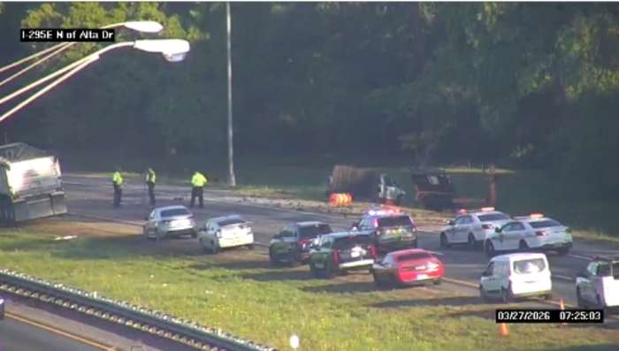 Crash on I-295 N at Alta Drive causing delays
