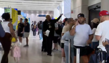 Travelers deal with flight cancellations, delays due to extreme weather across US and partial government shutdown - WSVN 7News | Miami News, Weather, Sports