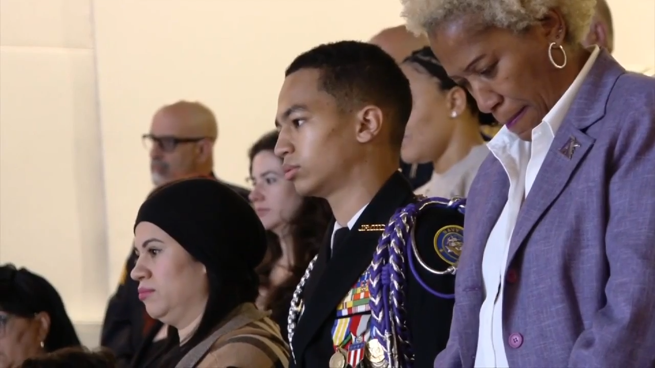 High school student hailed a hero at ceremony for saving retired deputy from NE Miami-Dade apartment fire - WSVN 7News | Miami News, Weather, Sports