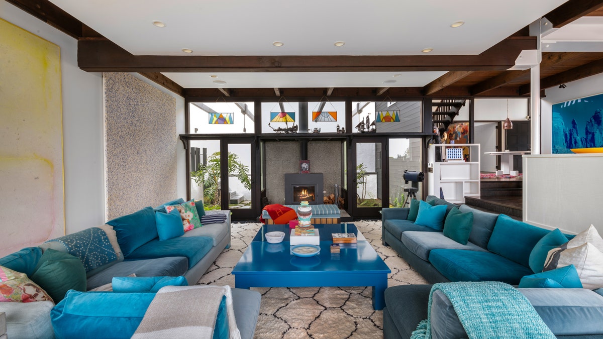 Orlando Bloom Malibu mansion living room