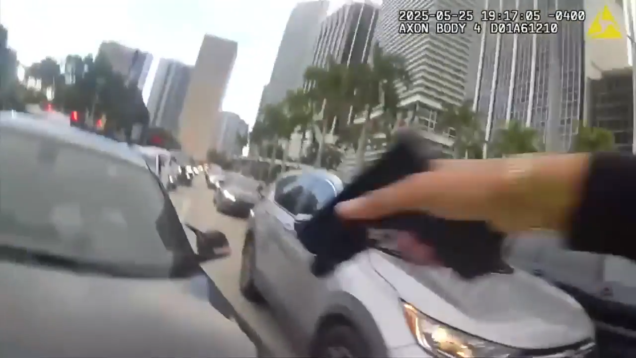 Miami Police releases bodycam footage showing police-involved shooting near Bayfront Park - WSVN 7News | Miami News, Weather, Sports