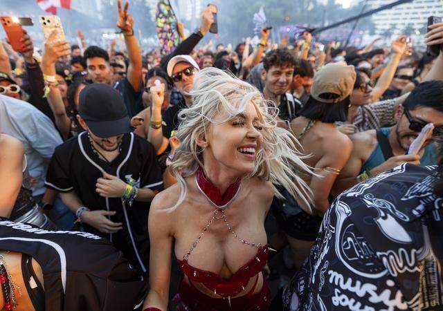 Carissa Lords dances as Excision performs during Ultra Music Festival’s 26th anniversary at Bayfront Park on Saturday, March 28, 2026, in downtown Miami, Fla.