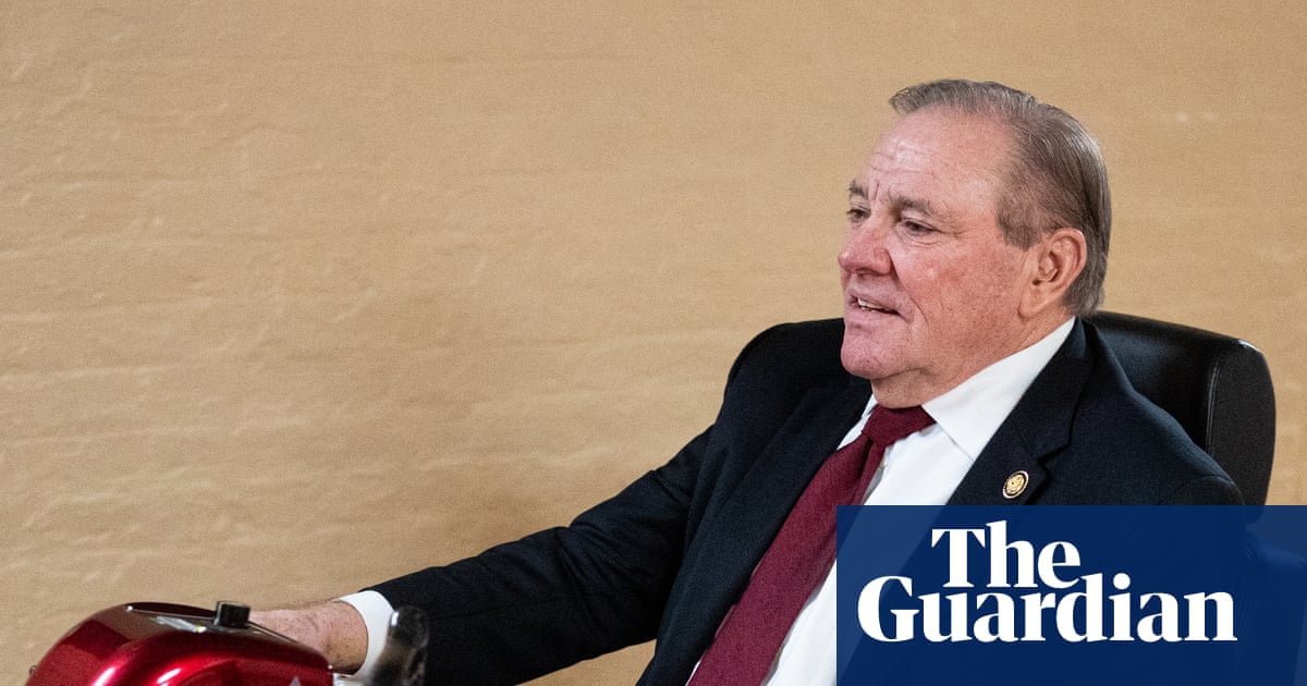 Trump discloses Florida Republican’s ‘terminal’ diagnosis in meandering talk | Donald Trump