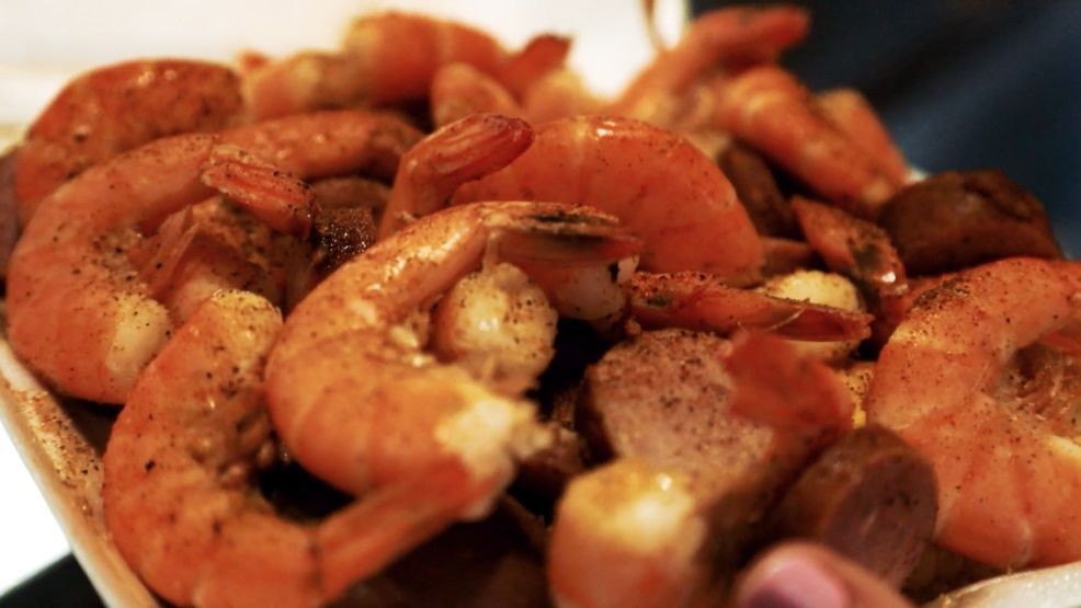 Skully's Low Country Boil is simple and simply delish, made with fresh shrimp, potatoes, corn, sausage, and plenty of seasonings. (Amazing America)