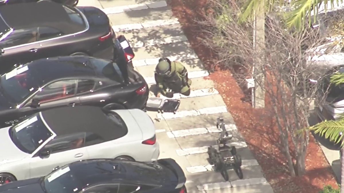 Police investigate suspicious package at Fort Lauderdale dealership near Maserati – NBC 6 South Florida