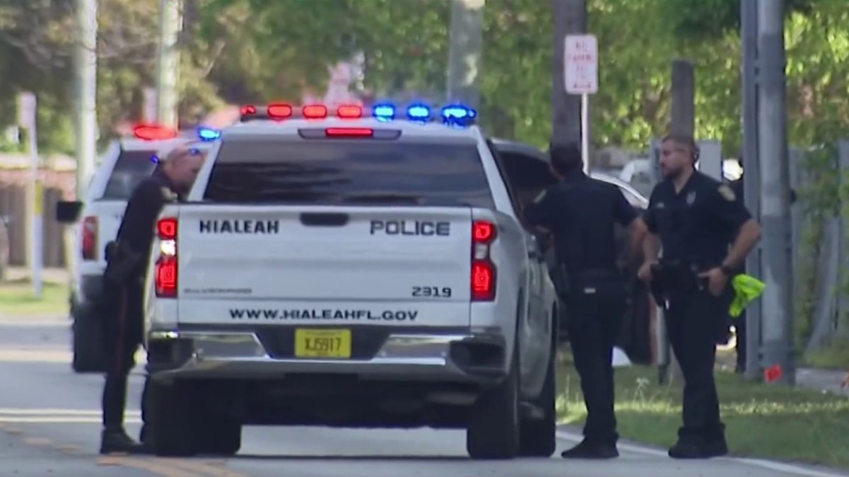 Search for suspect underway after man killed in Hialeah shooting, police say – NBC 6 South Florida