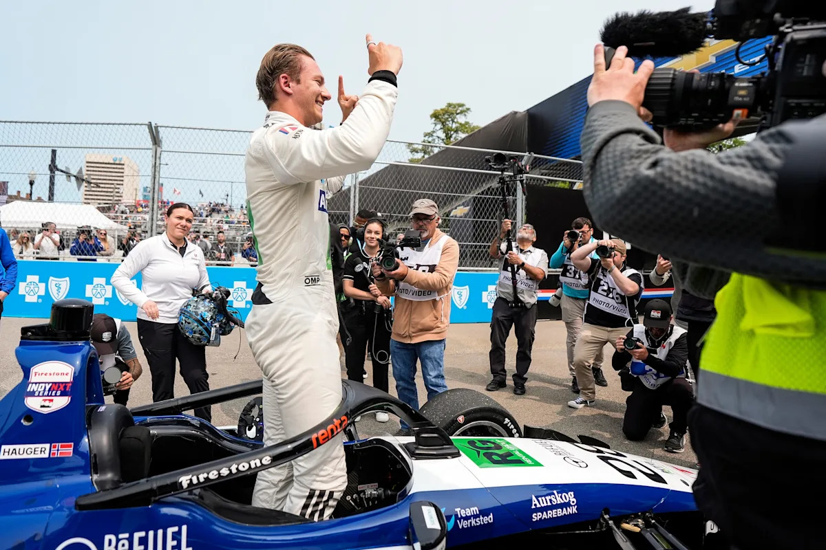 Download app from appStore