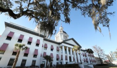 Bill targeting 'terrorist' groups heads to governor's desk