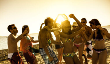 Spring Breakers Stumped by Basic News Questions On Ft. Lauderdale Beach | 1290 WJNO