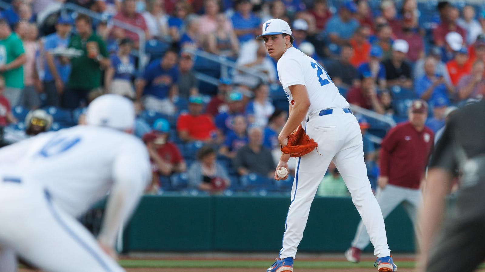 Gators bounce back to defeat No. 10 FSU in shutout fashion