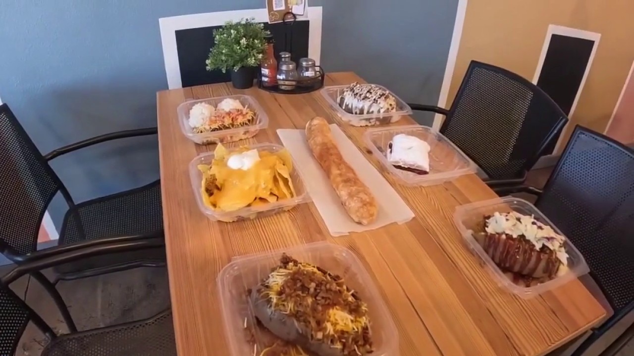 Baked potatoes with Puerto Rican flavor 