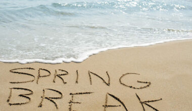 Tampa Among Top Spring Break Destinations As Clearwater Beach Crowds Surge | NewsRadio WIOD