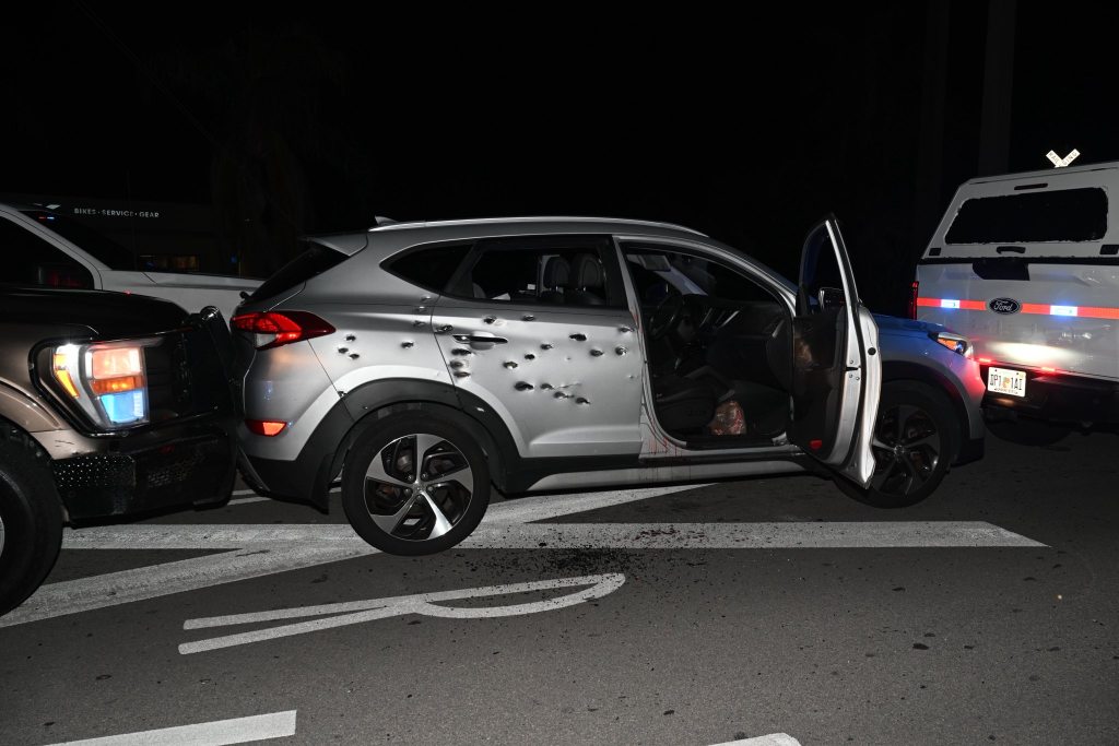 US marshal shot in Florida gunfight with neurosurgeon wanted on sexual assault charges, deputies say – Orlando Sentinel