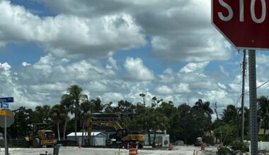 Lee approves traffic signal replacement on Fort Myers Beach | Lee County