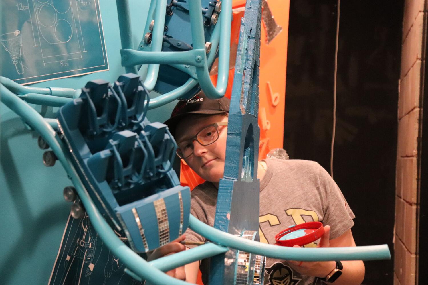 'United in creativity': Graduate students bring 28-foot installation to downtown Orlando | Culture