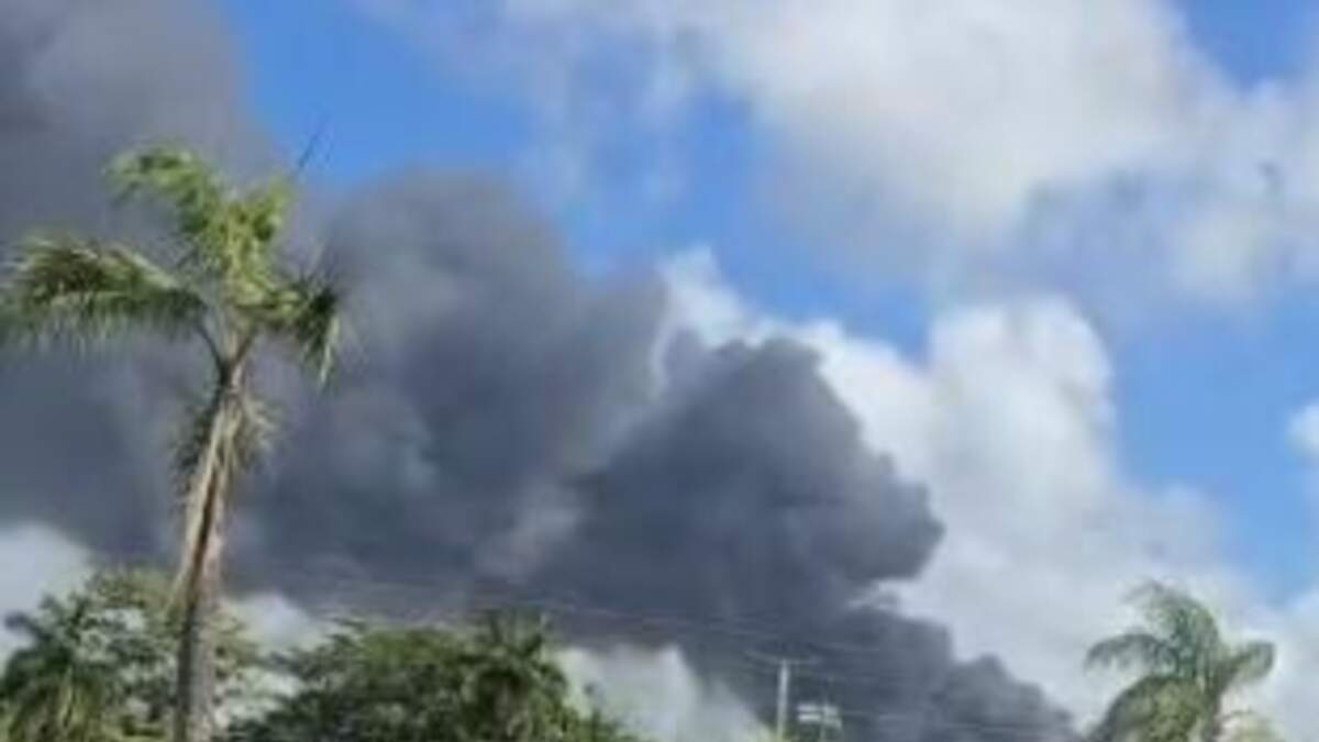 Massive Warehouse Fire in South Florida | NewsRadio WIOD